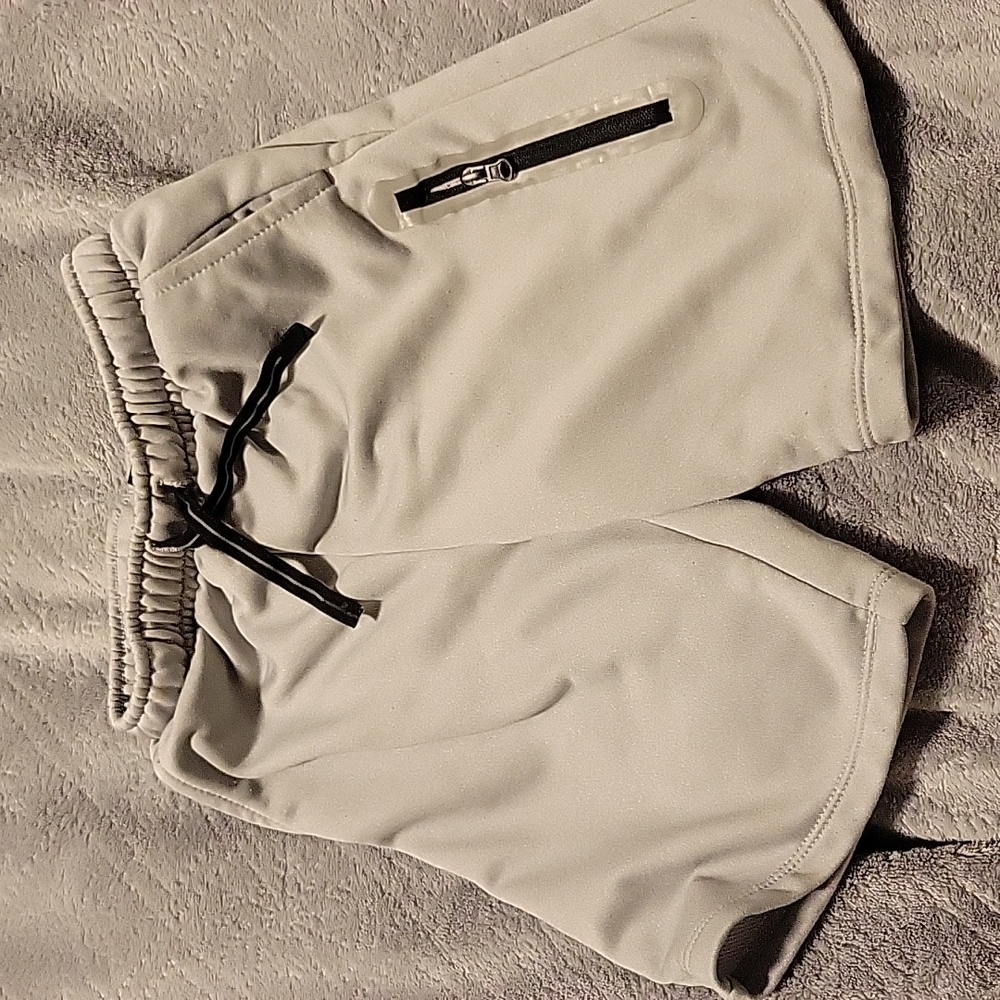 3/$5 2 Pairs Athletic Shorts 5T